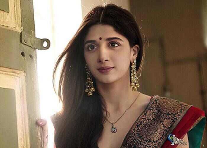 Pakistani-Actress-Mawra-Hocane