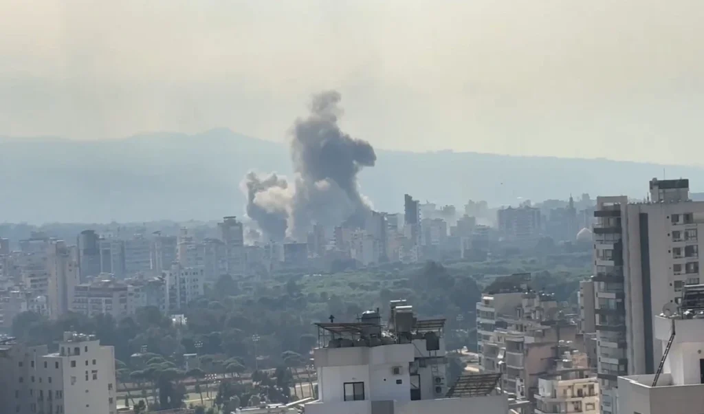 rocket_large_0942_153