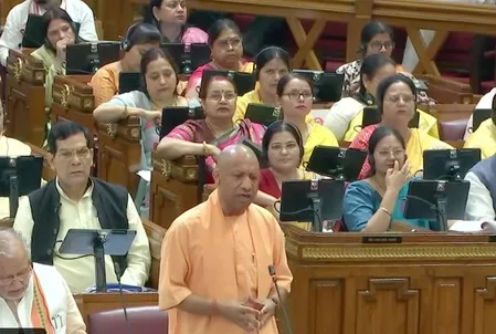 Even-a-chameleon-would-blush-at-the-conduct-of-the-Samajwadis