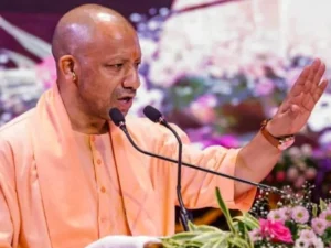 yogi_in_ayodhya_1783646673825_17
